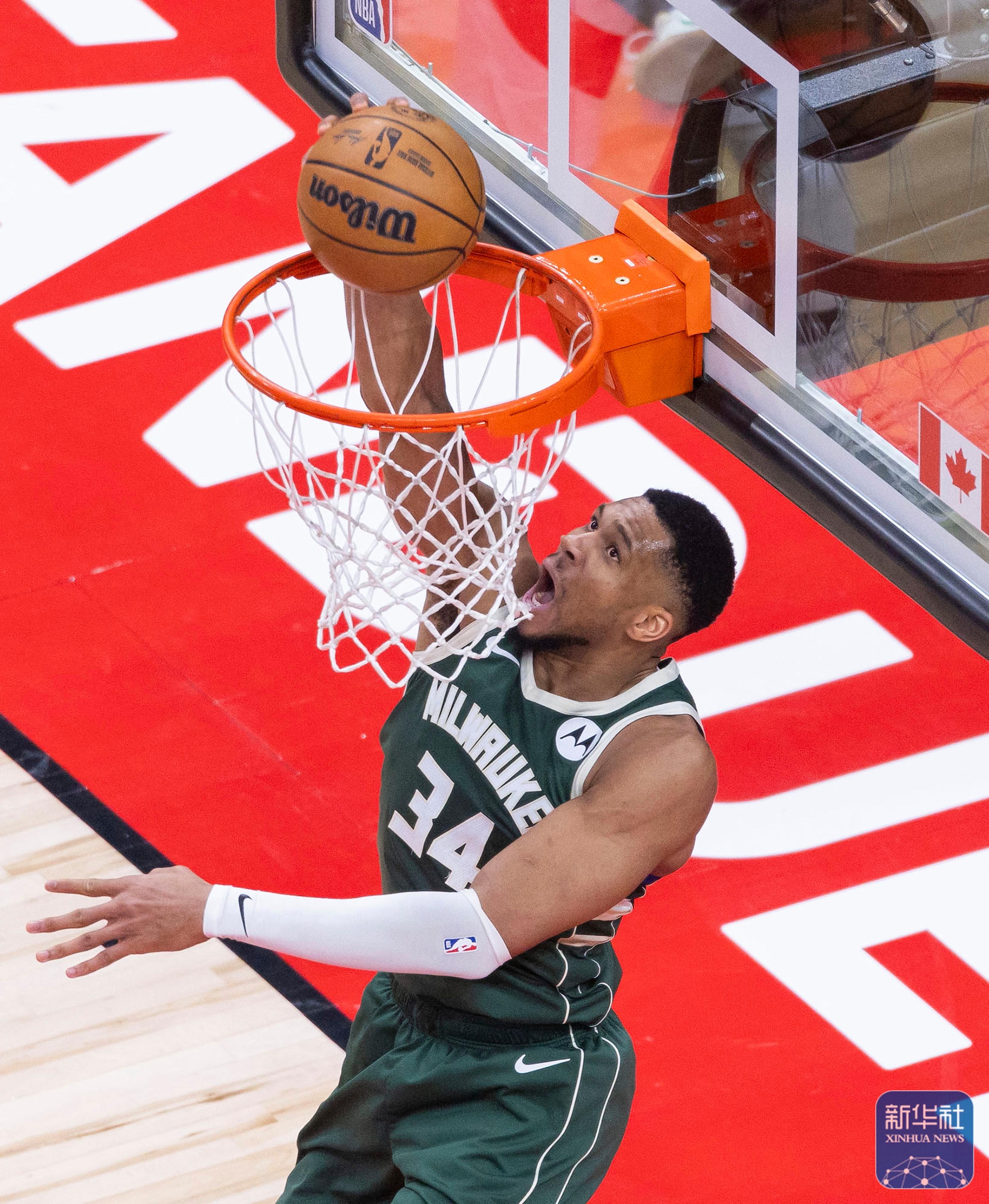 开云体育在线登录-雄鹿队教练鼓励球员尽全力发挥实力