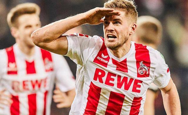 开云体育链接-柯隆足球俱乐部在国内赛事中取得成功