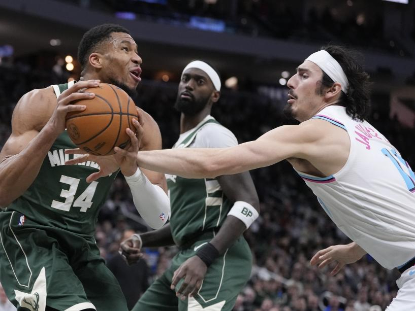 凯尔特人击败雄鹿，热火连胜