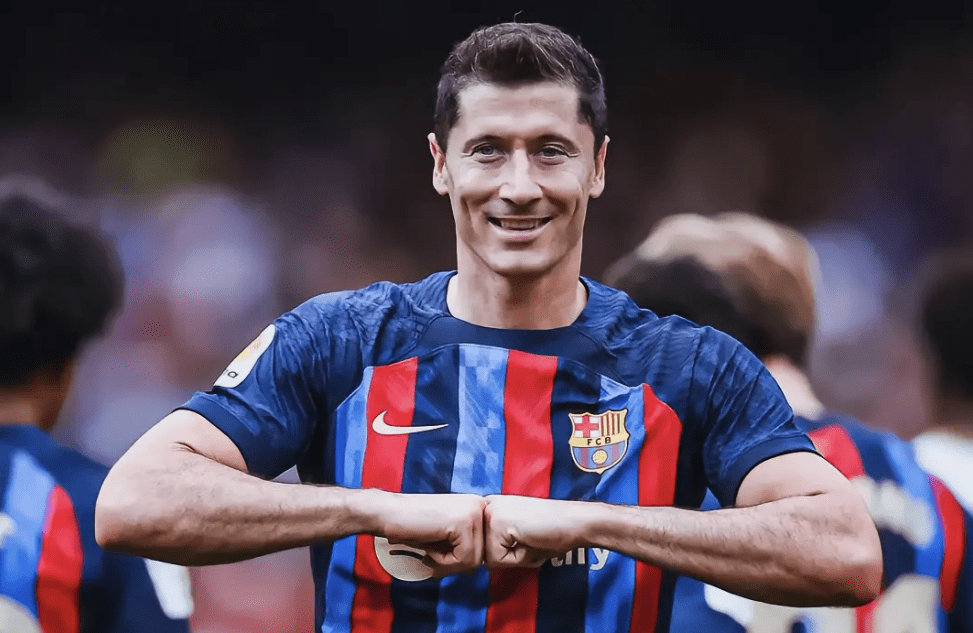 开云体育在线登录-关于法兰克福豪取三分，士气高涨的信息