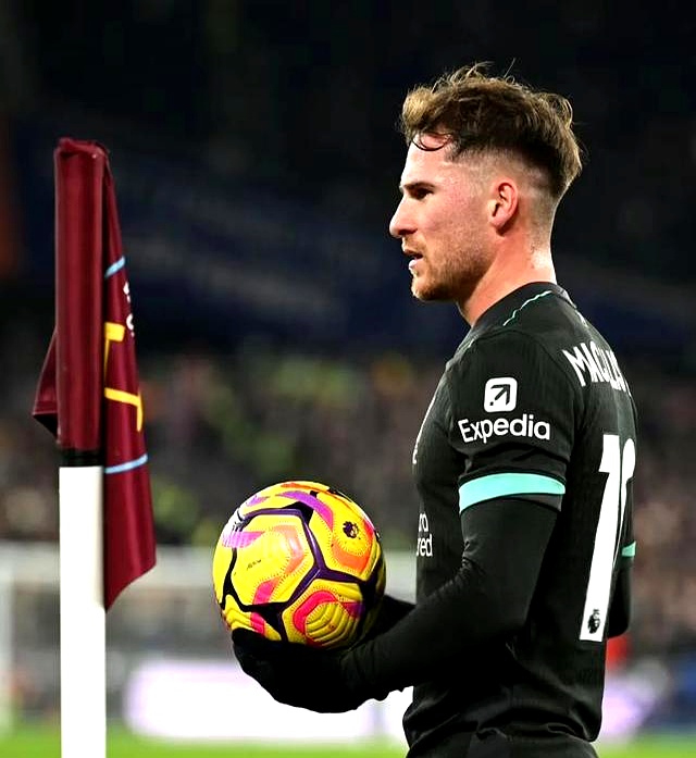 开云体育链接-利物浦青训崭露头角，欧冠夺冠有望