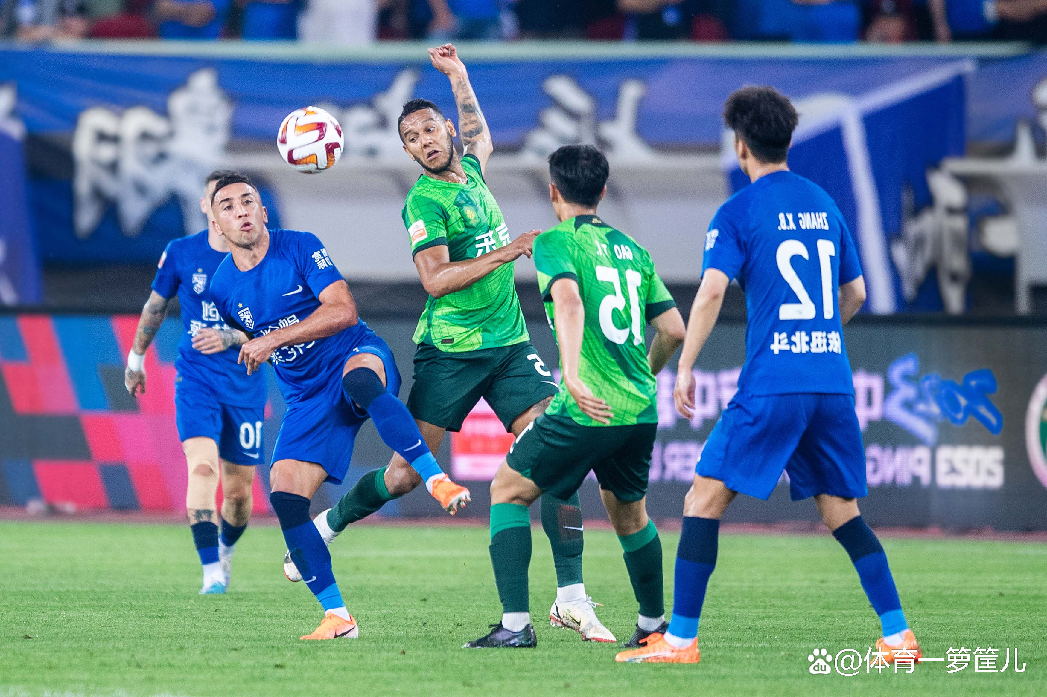 武汉三镇爆发神级表现，中超被彻底压制，封盖的简单介绍