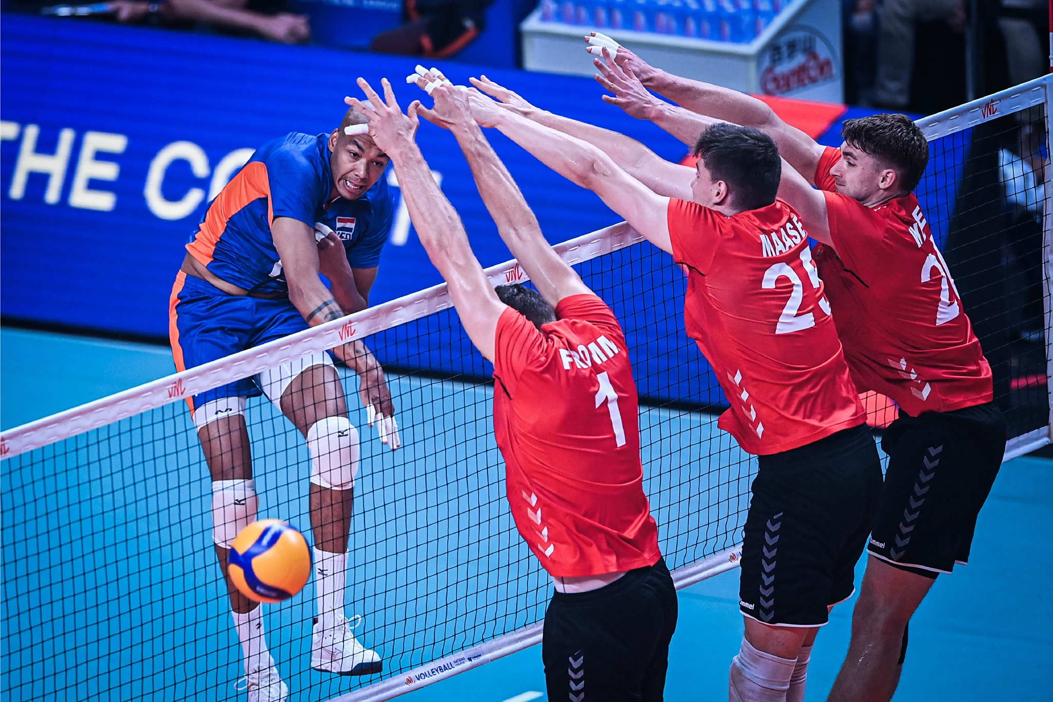 荷兰逆袭助力，击败对手壮志凌云