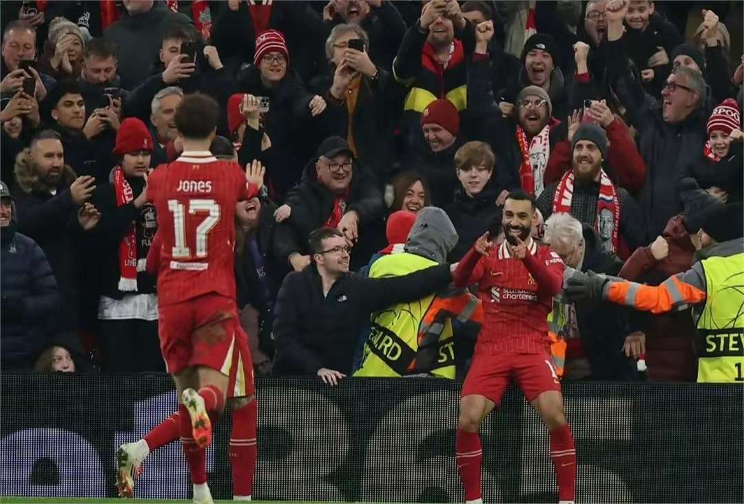 利物浦击败沙尔克04，豪取四连胜