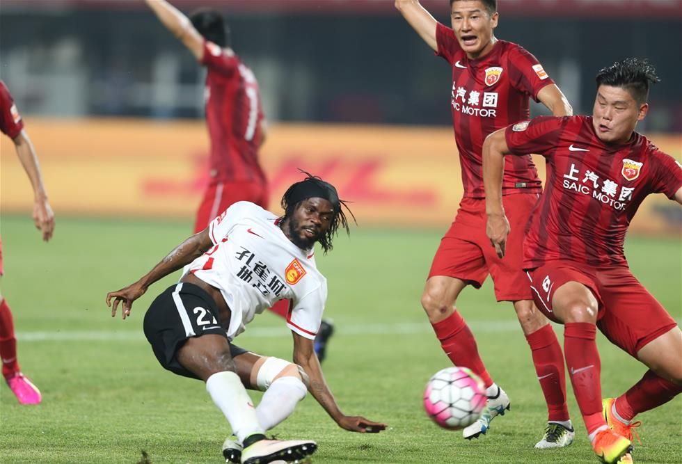 开云体育在线登录-河北华夏幸福主场大胜延边富德，取得双杀的简单介绍