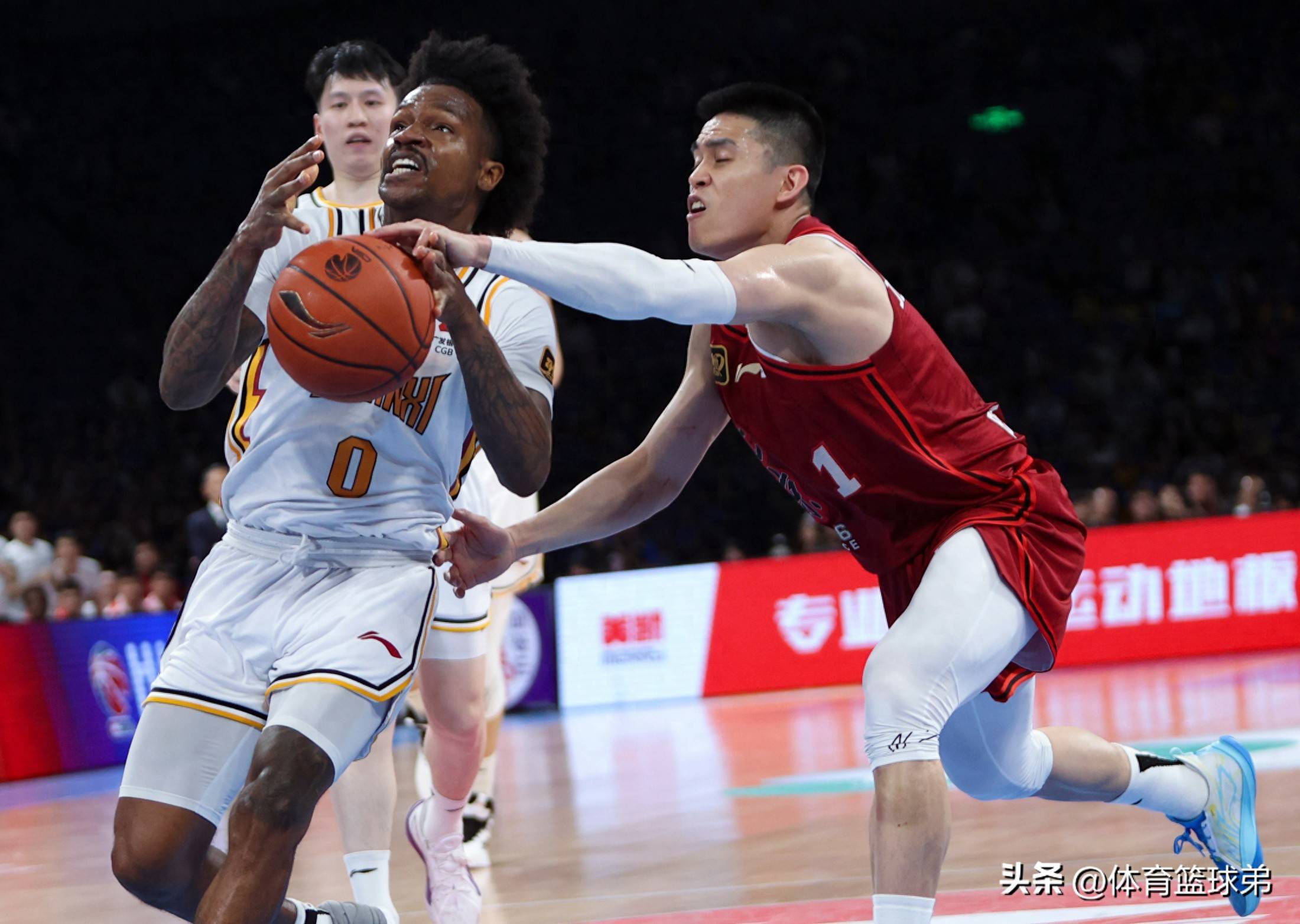 开云体育网页版-比赛激烈程度持续升级，球员实力得到认可