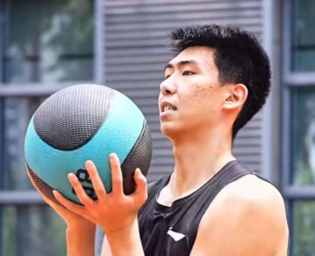 广东队惨遭江苏逆转，遗憾失利