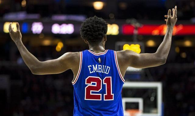 开云体育官网入口-76人合力夺魁团队默契取得胜利