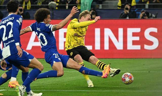 开云体育在线-多特蒙德客场逆转，击败对手